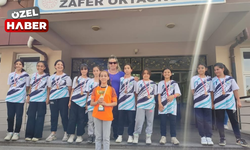 Polatlı Zafer Ortaokulu'nda başarı coşkusu: Örnek öğrenciler ödüllendirildi