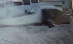 Direksiyon başında sara nöbeti geçiren sürücü, yakıt tankerine çarparak durabildi