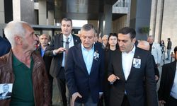 Özgür Özel'den saldırı ile ilgili çok konuşulacak çıkış: "Şüpheyle yaklaştığım bir kişi var, bizi zorla oradan geçirdi"