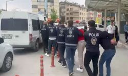 Sosyal medyada silah teşhir edenlere eş zamanlı operasyon: 14 gözaltı