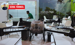 Tarımda teknolojik dönüşüm: Sincan'da ilaçlama dronları fuarda ilgi̇ odağı oldu