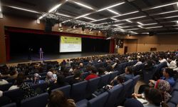 Yenimahalle’de öğrencilere kaygı yönetimi semineri verildi