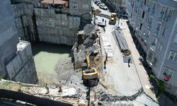 İstanbul'da bir günde ikinci kez yol çöktü
