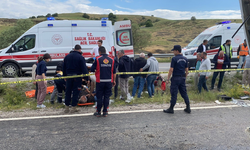 Ankara’dan yola çıkan taziye midibüsü devrildi: Çok sayıda ölü ve yaralı var!