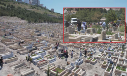 Ankaralılar Arefe Günü sevdiklerini unutmadı