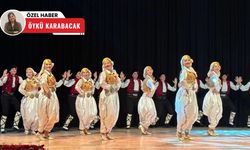 HOY-TUR’dan 55’inci yılda görkemli gösteri! Anadolu’nun renkleri sahneye taşındı
