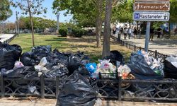 İzmir'de işçilerin grevi 6. gününde! Çöp çilesi devam ediyor
