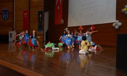 Kahramankazan’da miniklerden rengarenk yıl sonu gösterisi