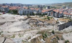 Keçiören'deki mahallede heyelan riski devam ediyor!