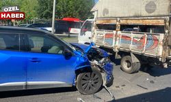 Etlik'te trafik kazası: 2 araç hasar gördü
