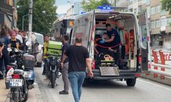 Dolmuştan indiği anda motosiklet çarptı