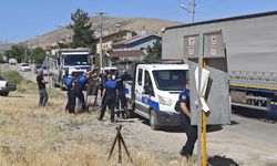 Sincan Belediyesinden izinsiz tabelalara karşı denetim