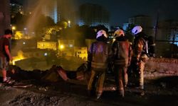 Evdeki buzdolabı patladı: Yangın 3 eve sıçradı