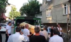 Aile faciası: Anne ve babasını acımadan katletti