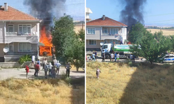 Ankara’da park halindeki otomobil kül oldu