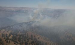 Ankara’da başlayan orman yangını havadan görüntülendi