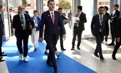 Bakan Kurum, Roma'da düzenlenen konferansa katıldı