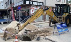 Altyapı çalışmasında göçük meydana geldi: 2 yaralı