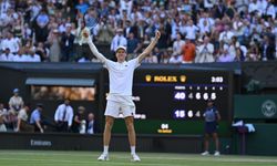 Wimbledon'da zafer Jannik Sinner'ın! İtalyan tenisçi tarihe geçti