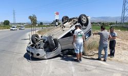 Aracı takla atıp metrelerce sürüklendi: Burnu bile kanamadı