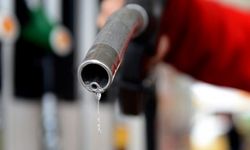 Petrol fiyatları savaş öncesi seviyeye geriledi!