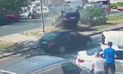 Ankara'da korkunç kaza: Otomobil savrularak devrildi