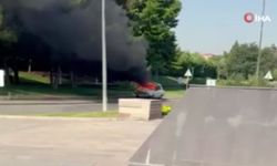 Ankara'da panik anları: TBMM'nin önünde aracını yaktı