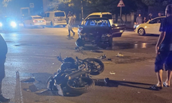 Çubuk’ta feci kaza: Motosiklet ve otomobil çarpıştı!
