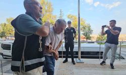 Dedektörle define ararken suçüstü yakalandılar