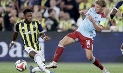 UEFA Şampiyonlar Ligi: Fenerbahçe: 2 - Feyenoord: 1 (İlk yarı)
