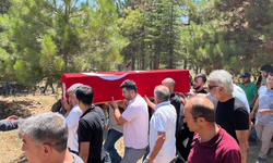 Genç polis kansere yenik düştü! Meslektaşları gözyaşlarıyla uğurladı