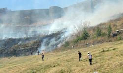 Kars Kalesi’nde korkutan yangın
