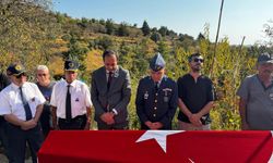 Hayatını kaybeden Kıbrıs gazisi toprağa verildi
