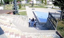 Mahalle muhtarı, uyardığı kişi tarafından bıçaklandı!