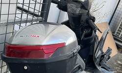 Motosiklet minibüsle çarpıştı! Yaralılar var