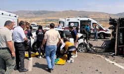 Kamyon ile otomobil çarpıştı: 6 kişi yaralandı