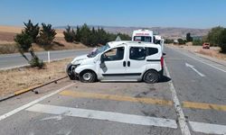 Otomobil takla attı: 5 kişi yaralandı