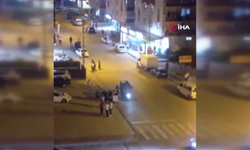 Ankara'da tehlikeli anlar: Otomobilden havai fişek attılar!
