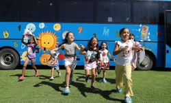 Nazilli Belediyesi minikleri Mobil Masal Bahçesi