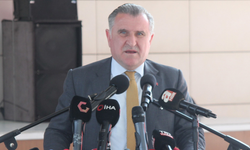 Bakan Bak'tan Fenerbahçe'ye tebrik