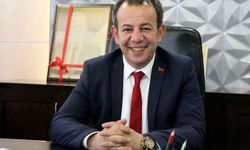 CHP’li başkan hakkında şok karar: Yurt dışına çıkamayacak!