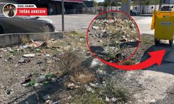 Ankara’nın göbeğinde boş konteyner yanındaki çöpler tepki çekti