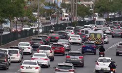 Okulların açılmasıyla İstanbul’da trafik yoğunluğu yüzde 63’e ulaştı