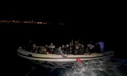İzmir’de 33 göçmen Sahil Güvenlik ekiplerince kurtarıldı