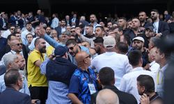 Fenerbahçe kongresinde gergin anlar yaşandı!