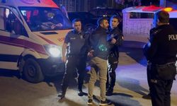 Tartıştıkları şahsın babasını bıçakladılar: 2 yaralı