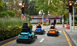 Başkentli minikler trafik kurallarını Kurtuluş Parkı’nda öğrendi