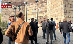 Ankara Kalesi’ne sonbaharda da yabancı turist akını