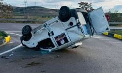 Ankara'da feci kaza: Kontrolden çıkıp takla attı