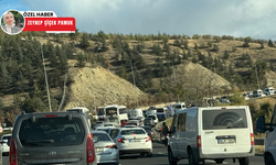 Başkentte kilometrelerce araç kuyruğu oluştu